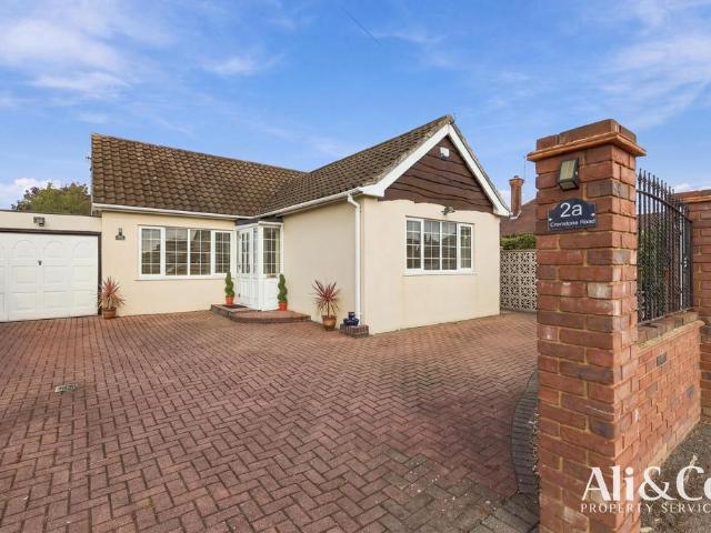 2 bedroom bungalow for sale