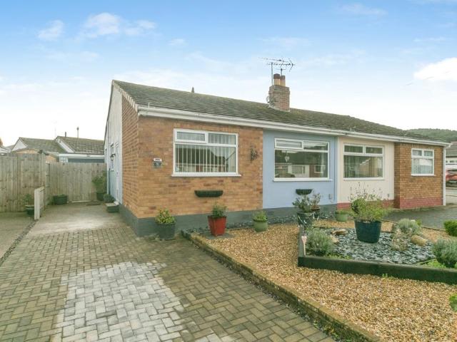 2 bedroom bungalow for sale
