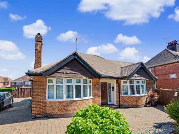 2 bedroom bungalow for sale