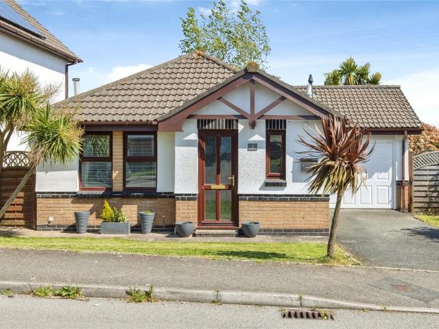 2 bedroom bungalow for sale