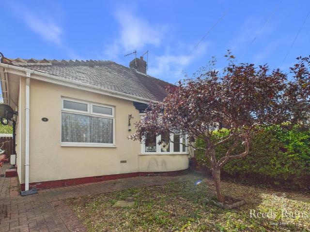2 bedroom bungalow for sale