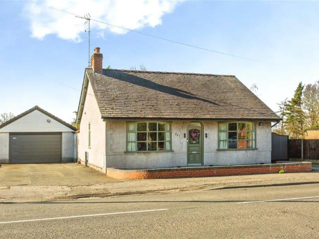 2 bedroom bungalow for sale