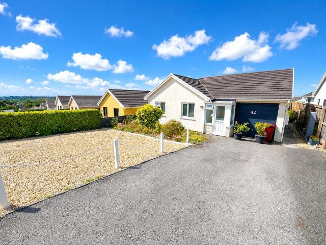 2 bedroom bungalow for sale