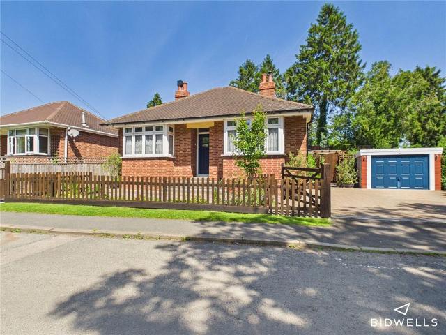 2 bedroom bungalow for sale