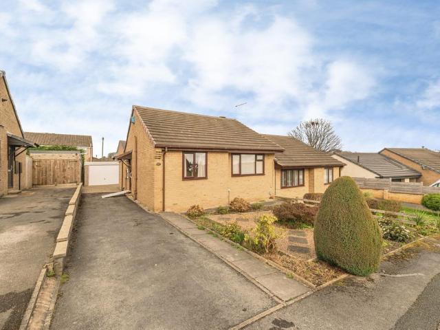 2 bedroom bungalow for sale