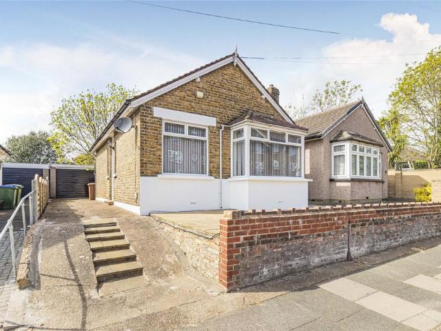 2 bedroom bungalow for sale