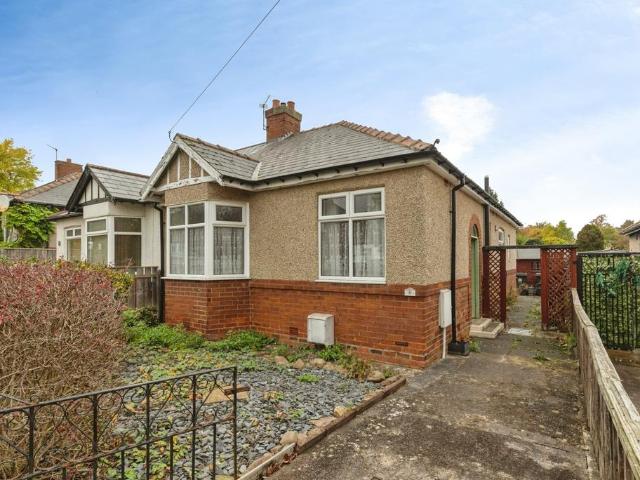 2 bedroom bungalow for sale