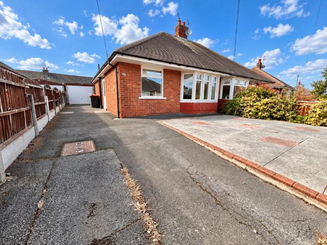 2 bedroom bungalow for sale