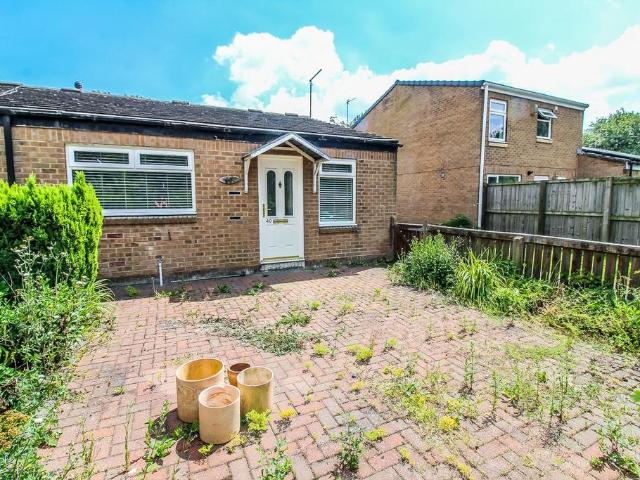 2 bedroom bungalow for sale