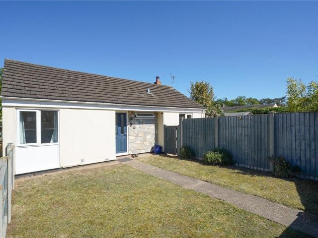 2 bedroom bungalow for sale