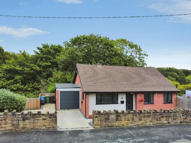 2 bedroom bungalow for sale