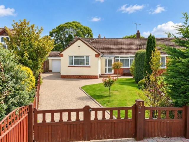 2 bedroom bungalow for sale