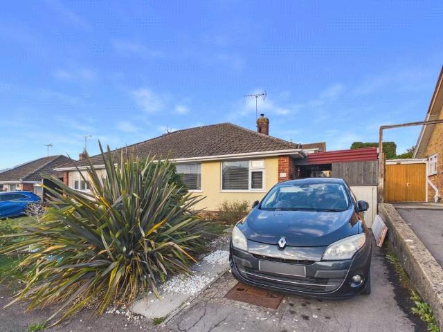 2 bedroom bungalow for sale