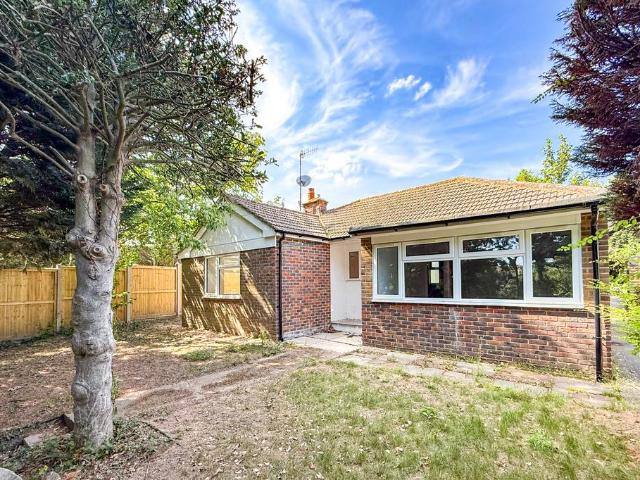 2 bedroom bungalow for sale