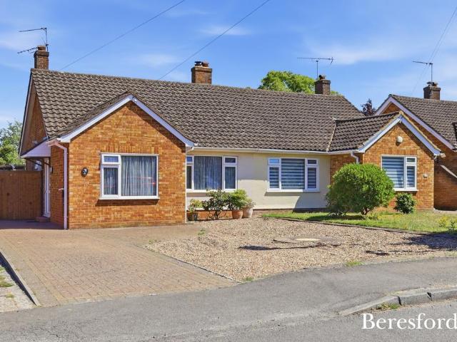 2 bedroom bungalow for sale