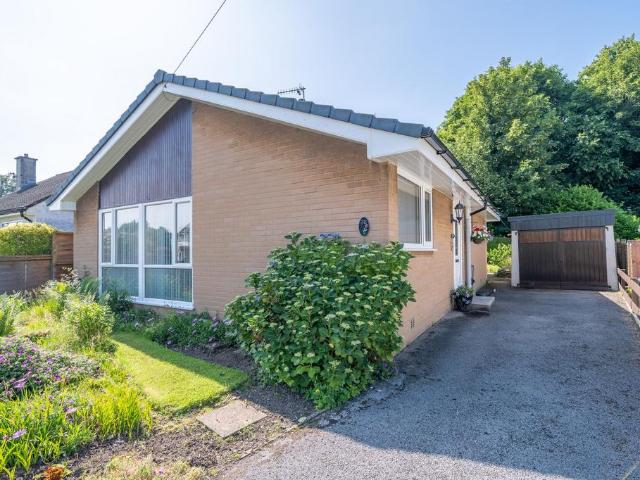 2 bedroom bungalow for sale