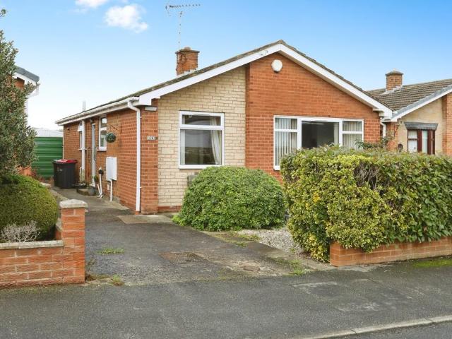 2 bedroom bungalow for sale