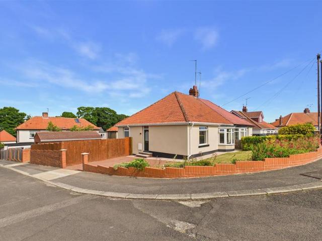 2 bedroom bungalow for sale