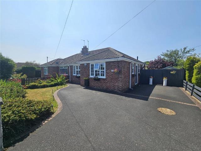 2 bedroom bungalow for sale