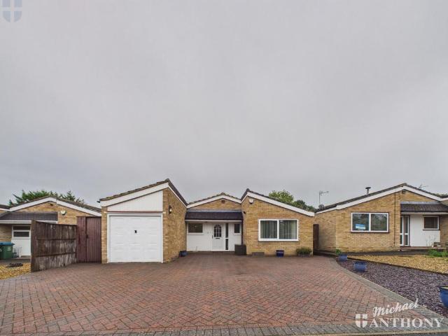 2 bedroom bungalow for sale