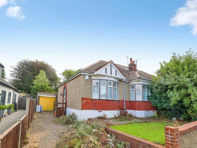 2 bedroom bungalow for sale