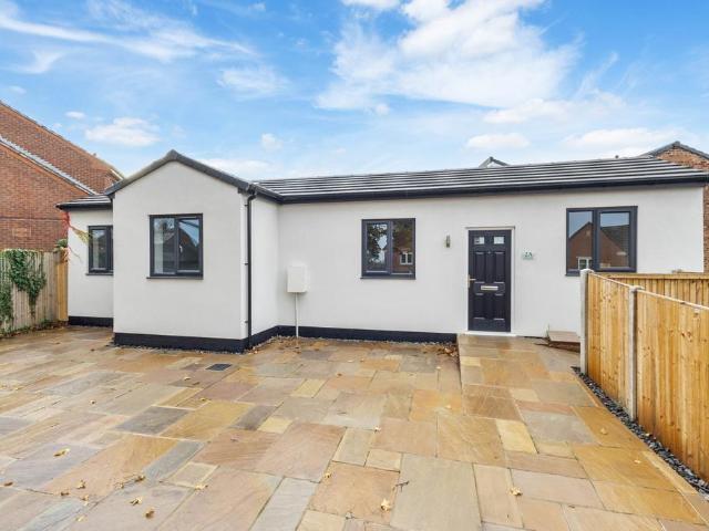 2 bedroom bungalow for sale
