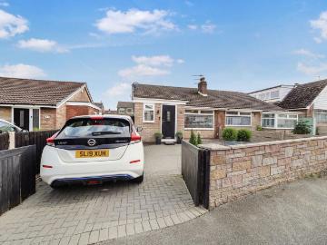 2 bedroom bungalow for sale