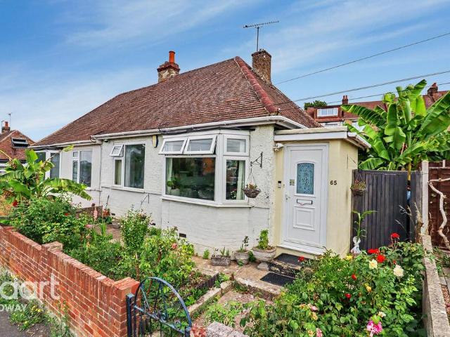 2 bedroom bungalow for sale