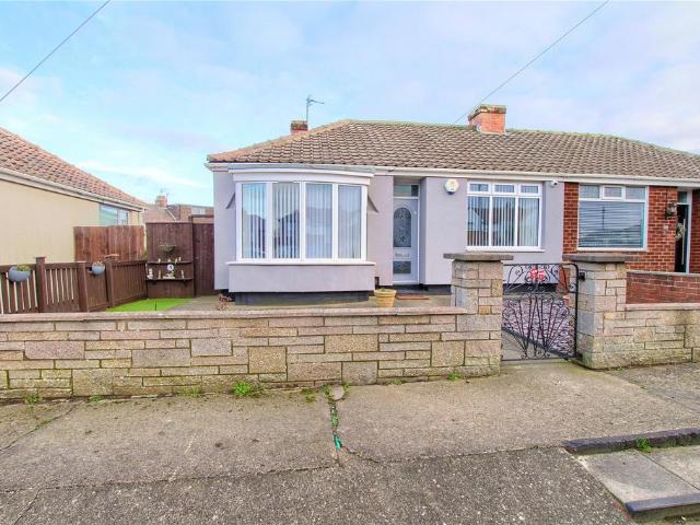 2 bedroom bungalow for sale
