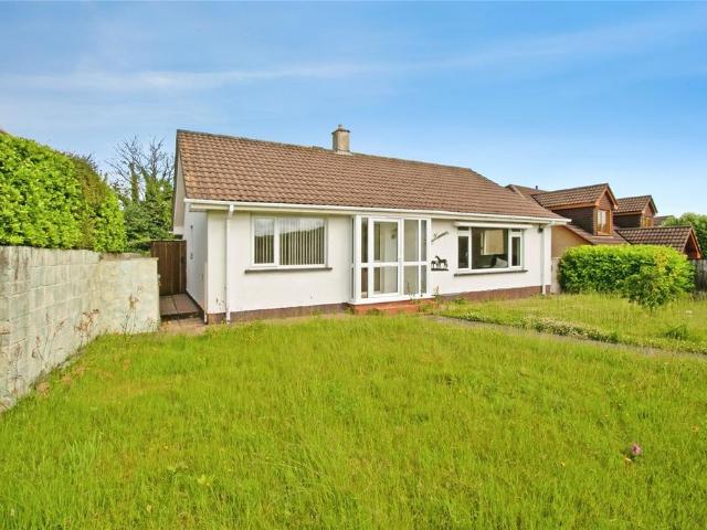 2 bedroom bungalow for sale