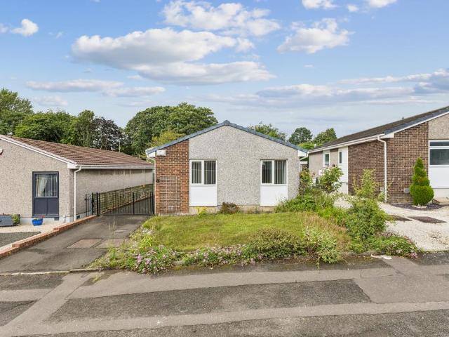 2 bedroom bungalow for sale