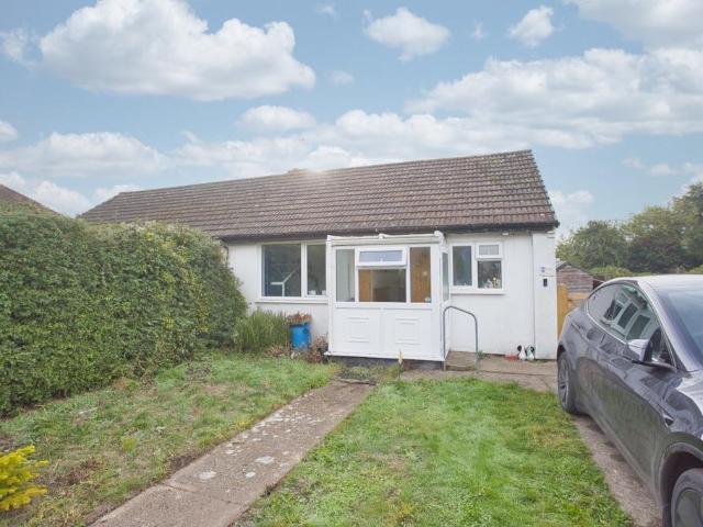 2 bedroom bungalow for sale