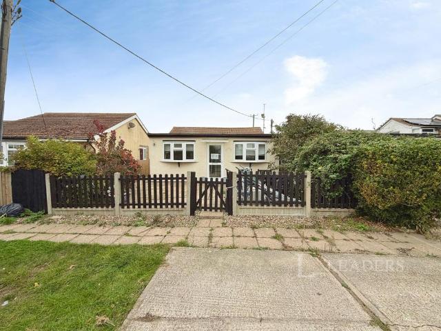 2 bedroom bungalow for sale