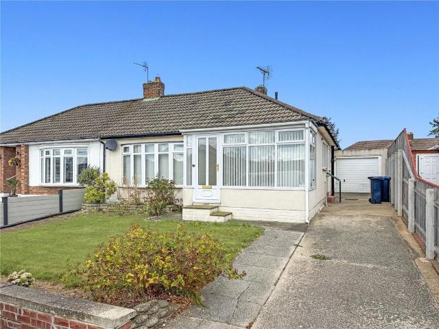 2 bedroom bungalow for sale