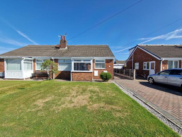 2 bedroom bungalow for sale