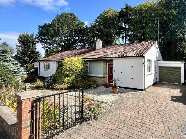 2 bedroom bungalow for sale
