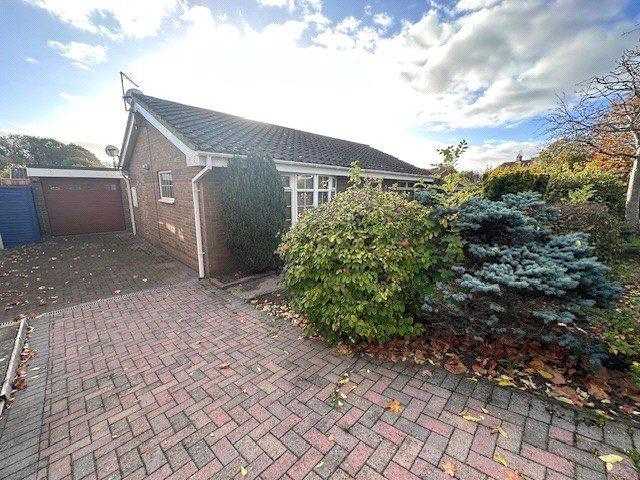 2 bedroom bungalow for sale