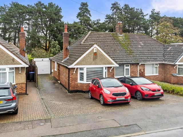 2 bedroom bungalow for sale
