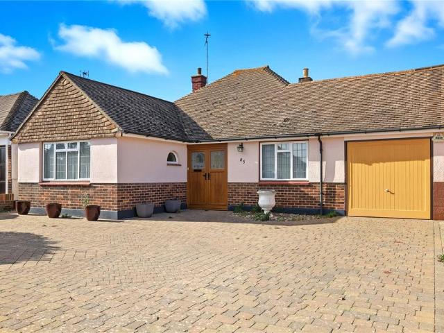 2 bedroom bungalow for sale