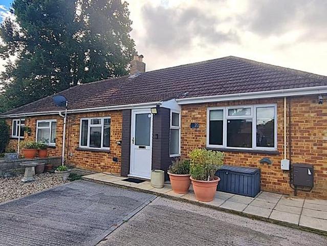 2 bedroom bungalow for sale