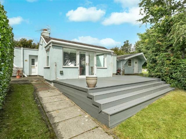 2 bedroom bungalow for sale