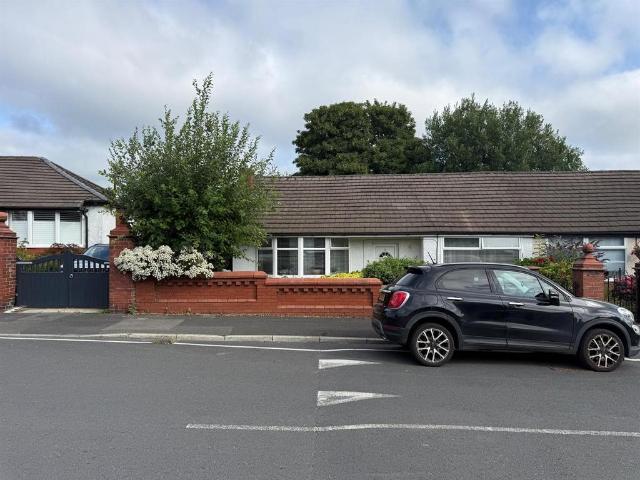 2 bedroom bungalow for sale