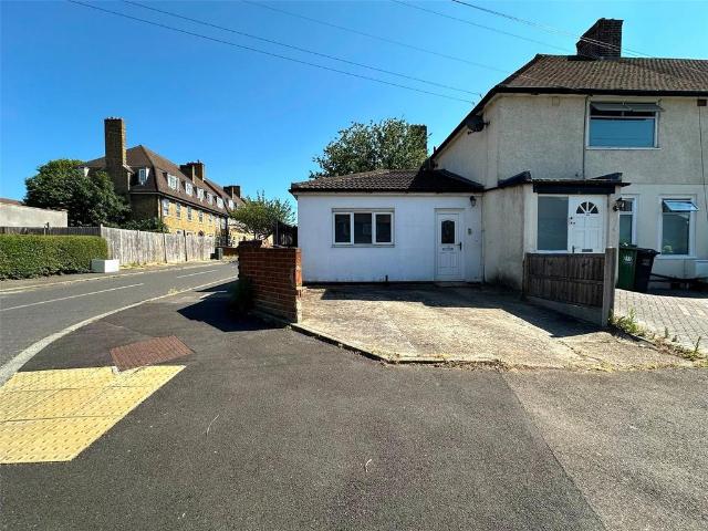 2 bedroom bungalow for sale