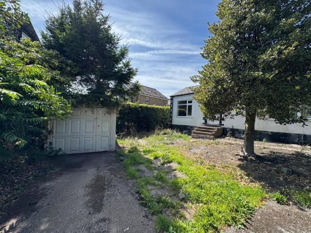 2 bedroom bungalow for sale