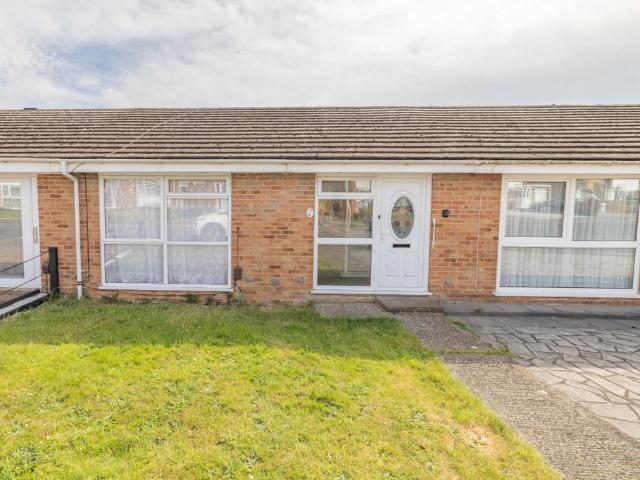 2 bedroom bungalow for sale