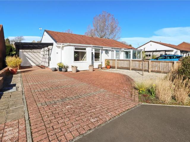 2 bedroom bungalow for sale