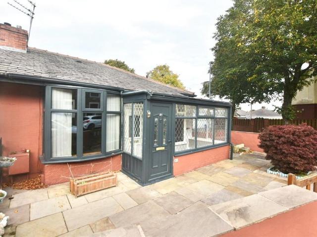 2 bedroom bungalow for sale