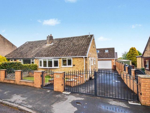 2 bedroom bungalow for sale