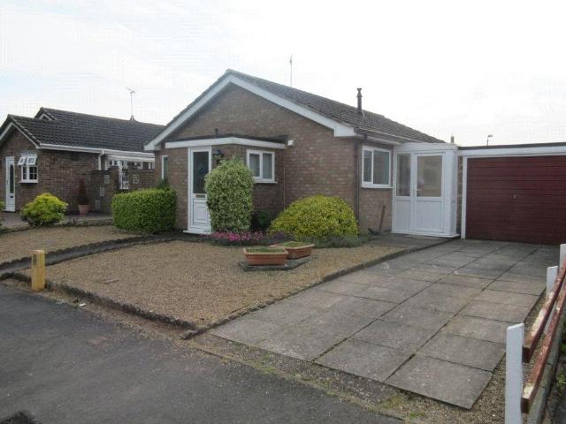 2 bedroom bungalow for sale