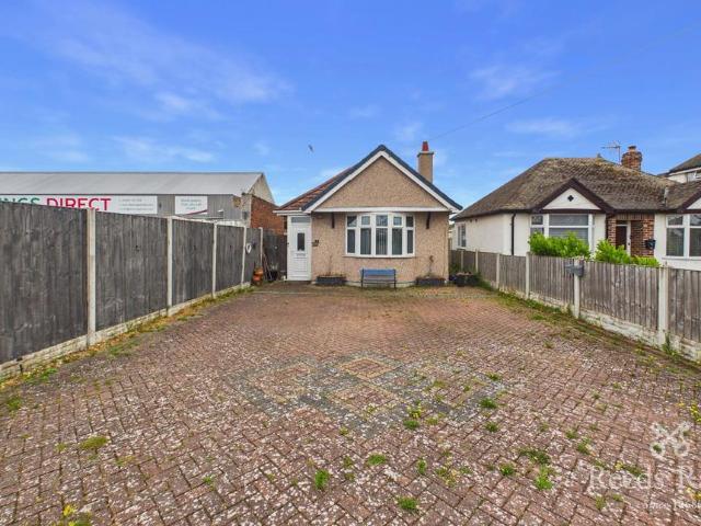 2 bedroom bungalow for sale